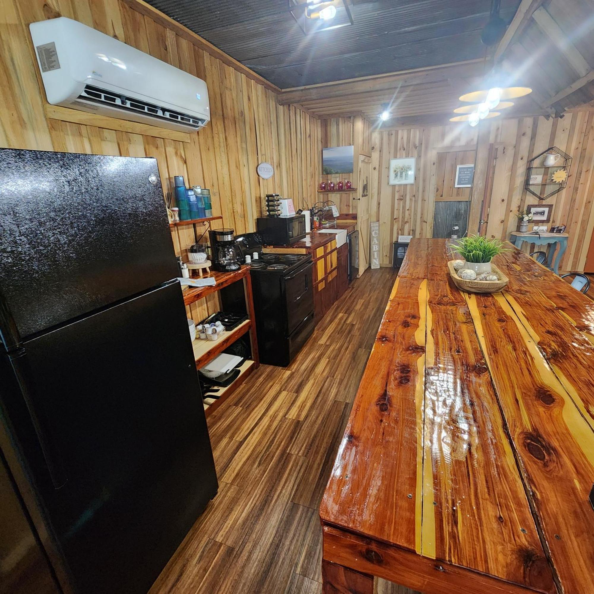 Unique Country Cabin Meets Farmhouse Modern!!! Mena Exterior foto