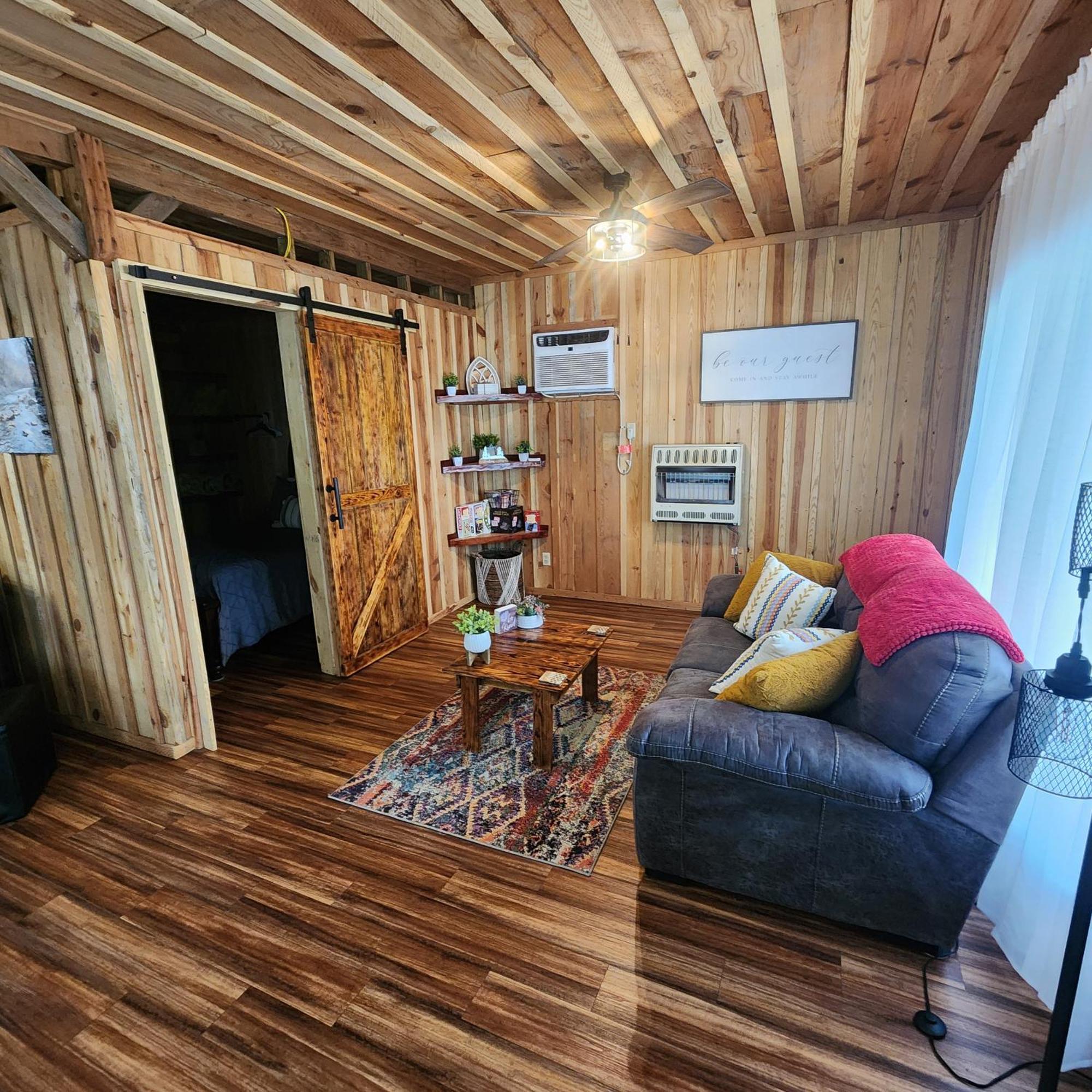 Unique Country Cabin Meets Farmhouse Modern!!! Mena Exterior foto